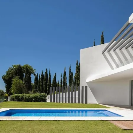 Lujosa En Atalaya - Es-175-50 Villa *